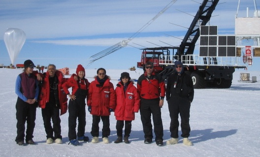 photo of balloon team in Antarctica